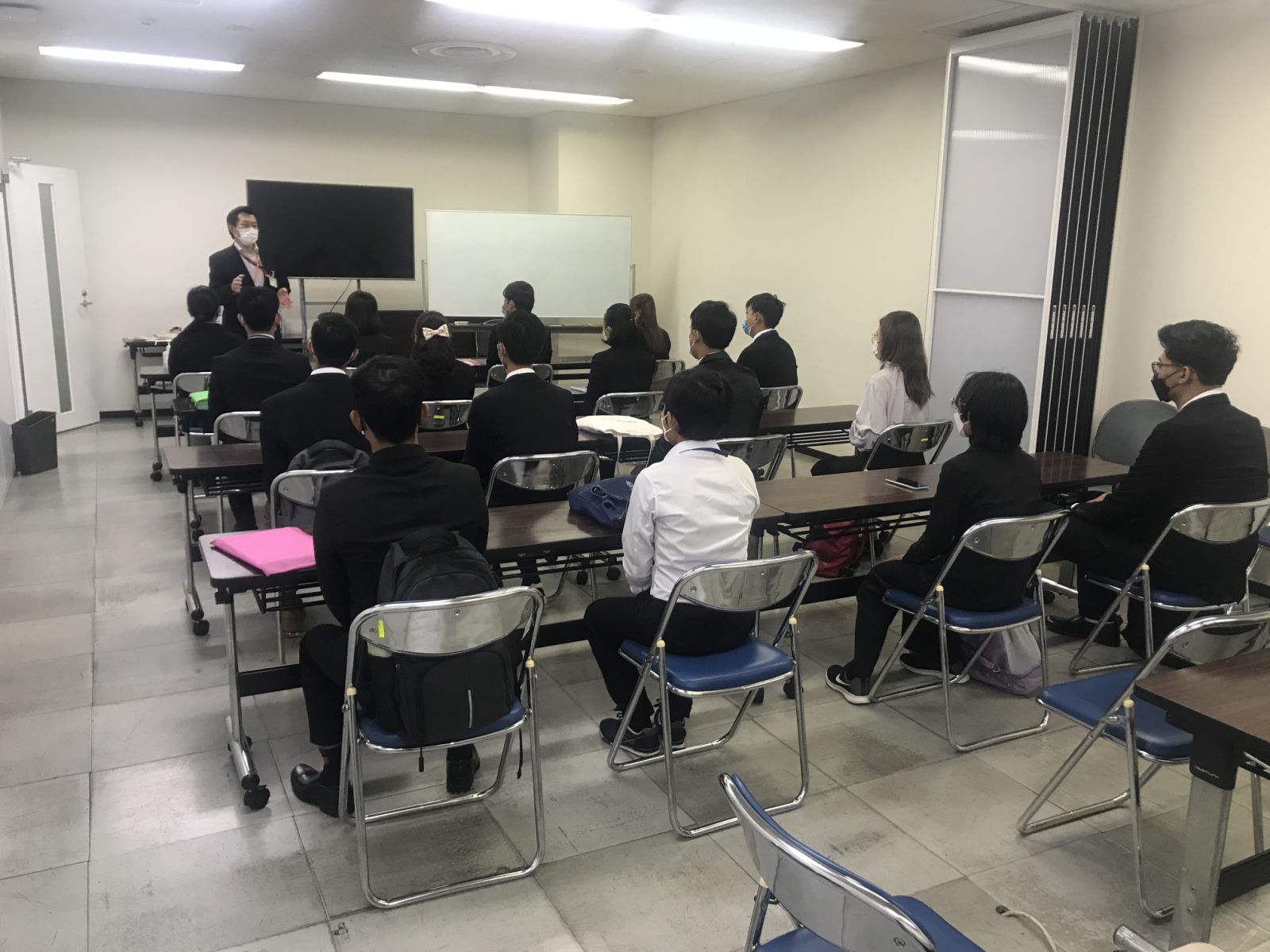 Candidates attending an orientation class in Japan